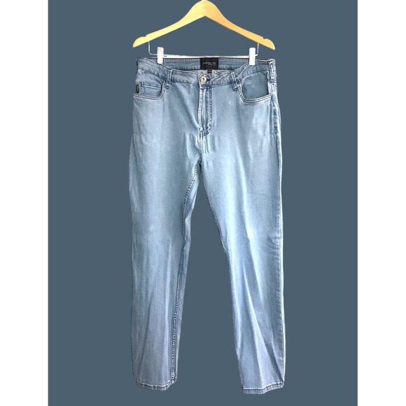 JACHS NEW YORK -MENS JEANS STRAIGHT LEG LIGHT WASH JEANS SIZE 36X32 - Picture 1 of 6